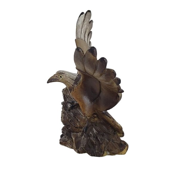 Hand Painted Bald Eagle Taking Off Figurine Faux Wood Resin Vintage Bird - Picture 4 of 8